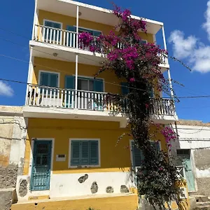 Mi Ma Bo, Sal Rei, Boa Vista, Cape Verde, Free Wi-fi Bed & Breakfast